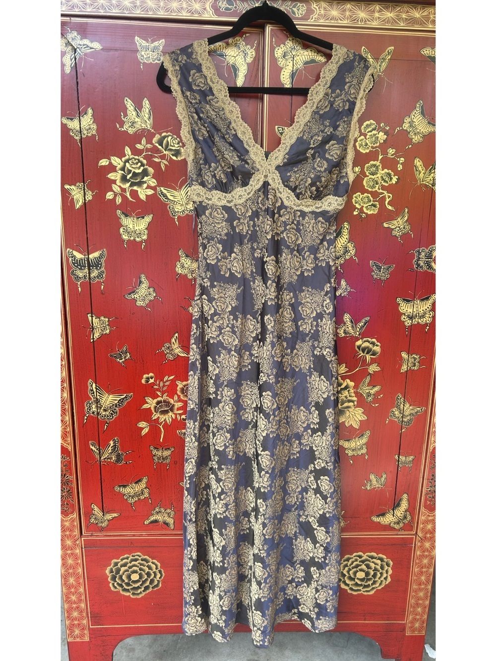 Lace-Trim Floral Satin Nightgown - Navy & Cream